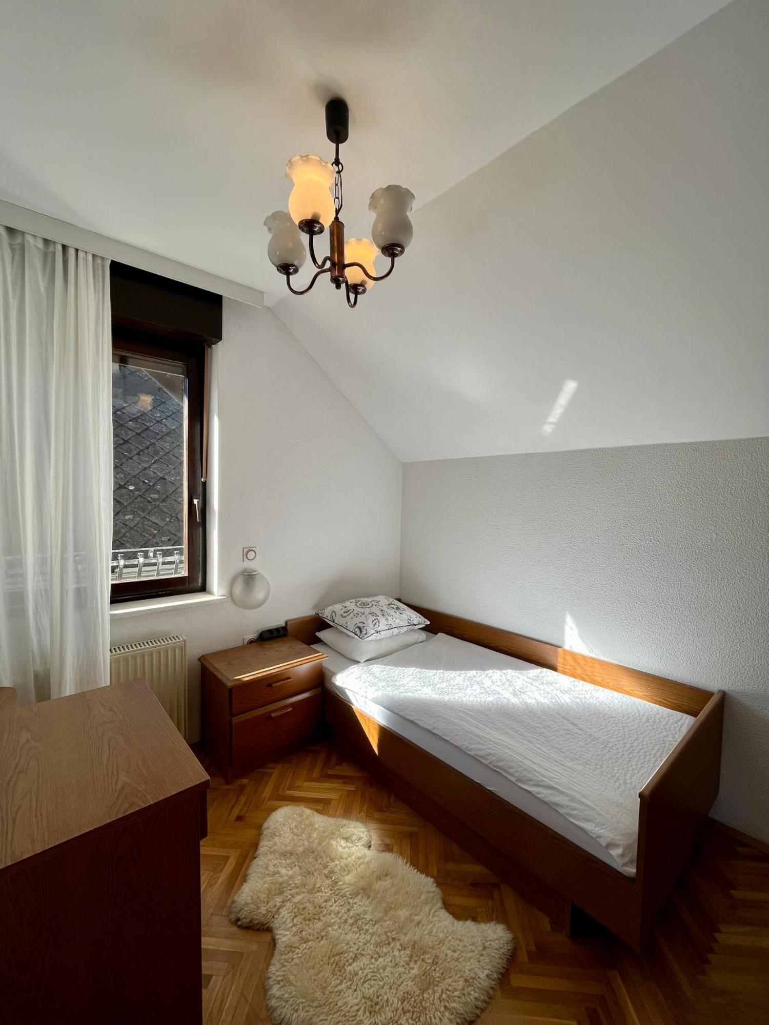 Lakeview Guesthouse & Chalet Μπλεντ Εξωτερικό φωτογραφία