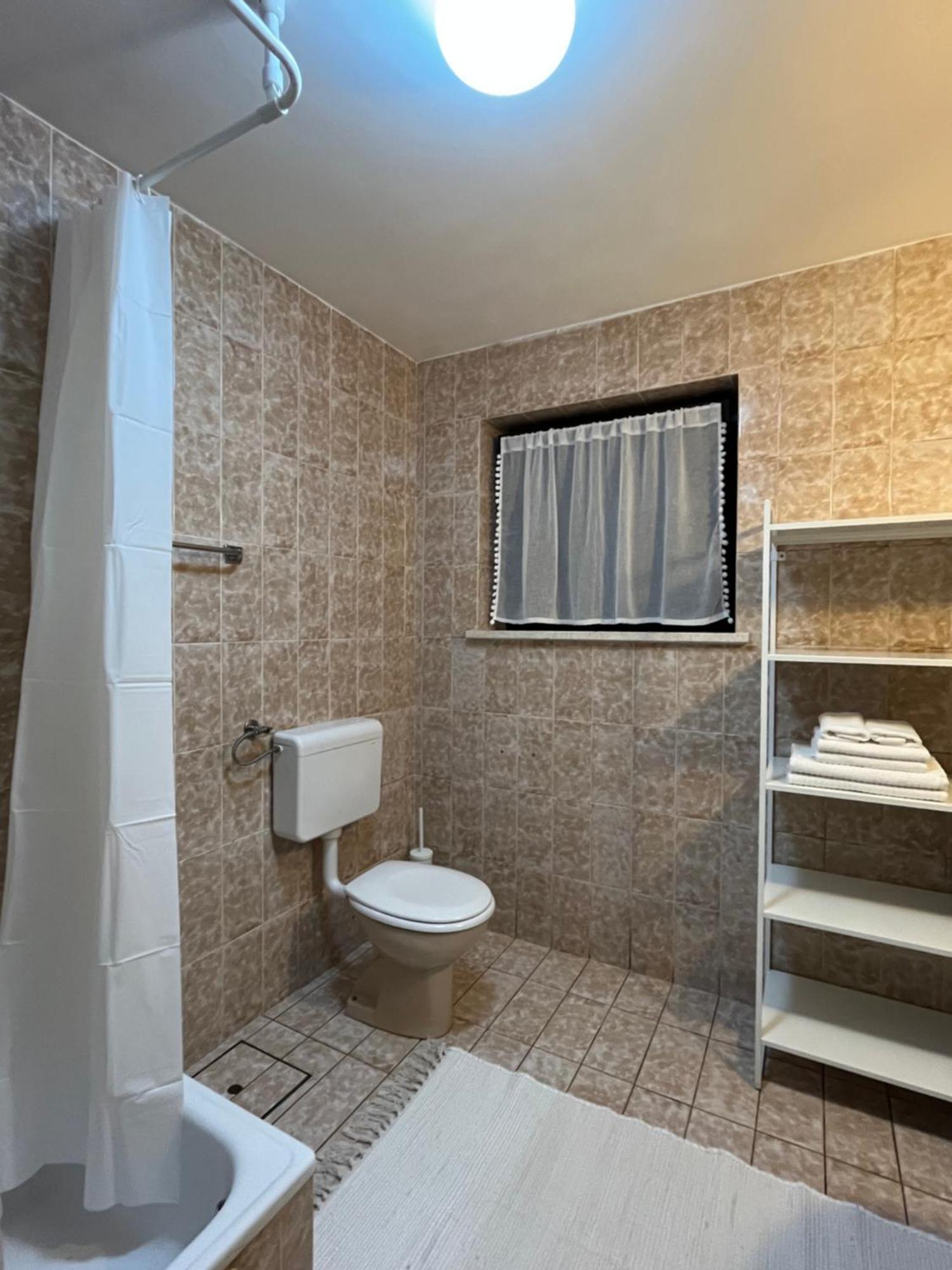 Lakeview Guesthouse & Chalet Μπλεντ Δωμάτιο φωτογραφία